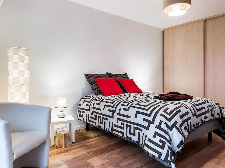 Lumineux Avec Vue Sur Les Vosges Apartment Colmar Luaran gambar